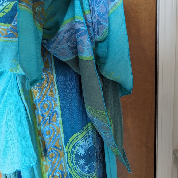 The Pyramid Collection Green Blue Teal Batik Print Layered Sleeveless Dress - Picture 4 of 7